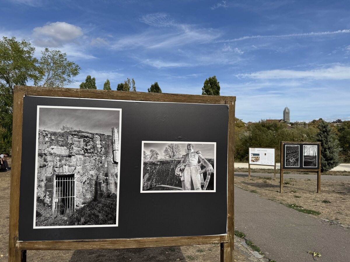 Vernissage de Zone Rouge, exposition photographique consacrée à Verdun